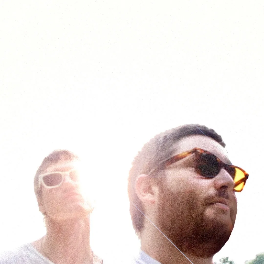 DOGS RUN FREE RELEASE NEW SINGLE "PEACE SIGN"